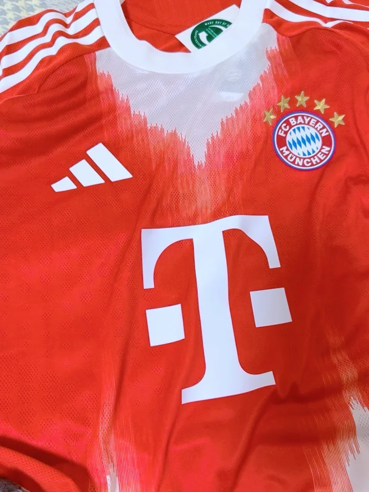 Camiseta Bayern Munich Primera Equipación 2025-26