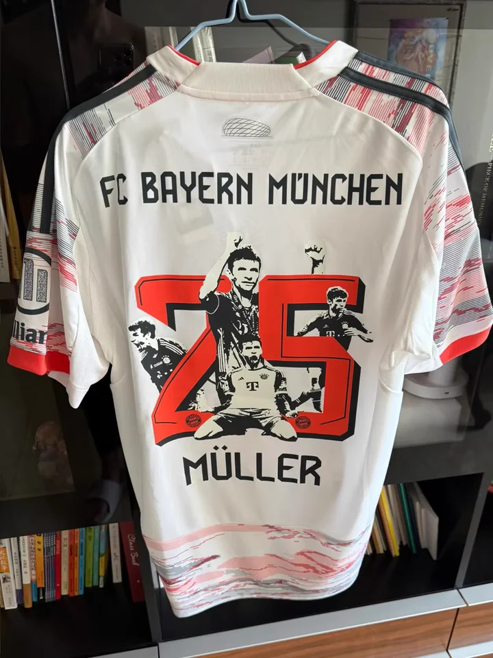 Camiseta Bayern Munich Segunda Equipación 2025-26